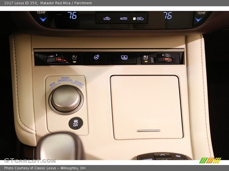 Matador Red Mica / Parchment 2017 Lexus ES 350