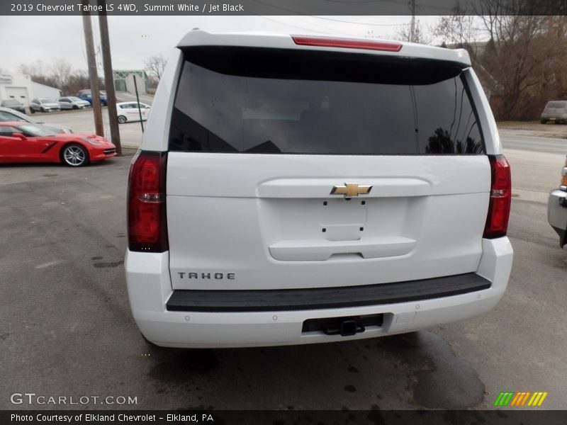 Summit White / Jet Black 2019 Chevrolet Tahoe LS 4WD