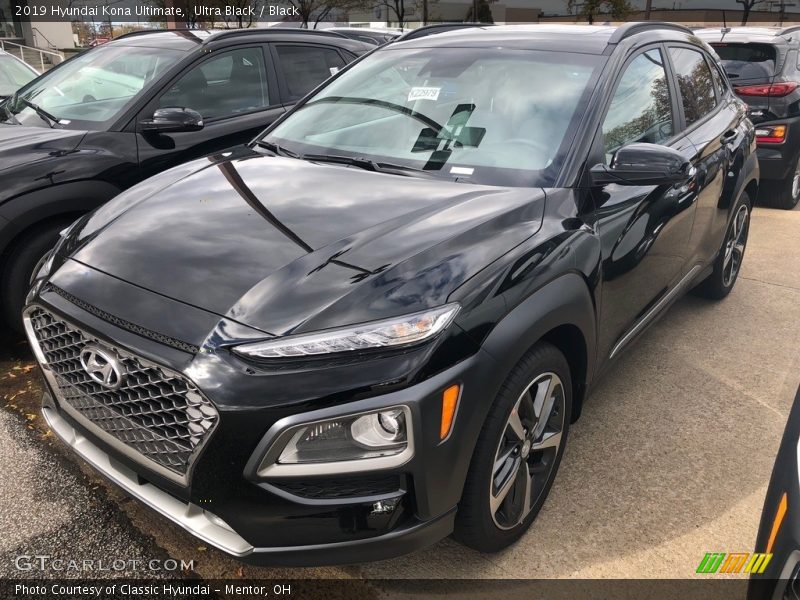 Front 3/4 View of 2019 Kona Ultimate