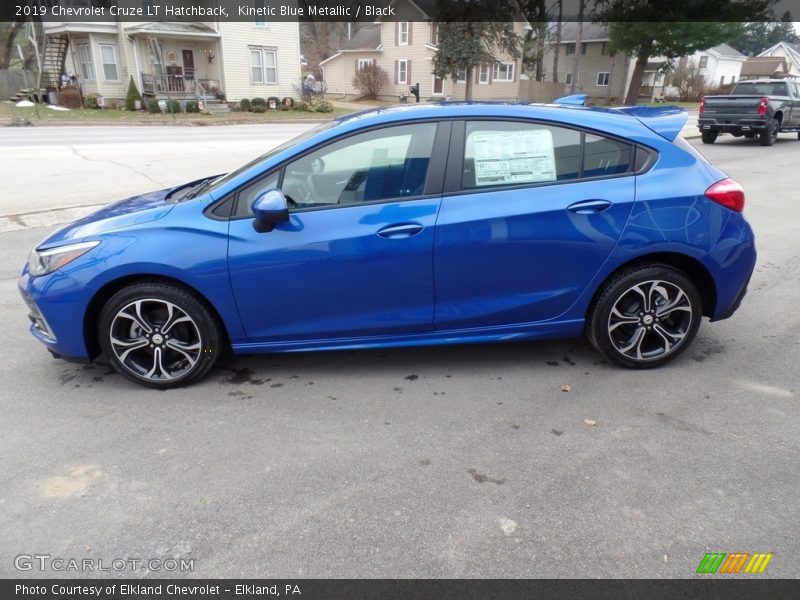 Kinetic Blue Metallic / Black 2019 Chevrolet Cruze LT Hatchback