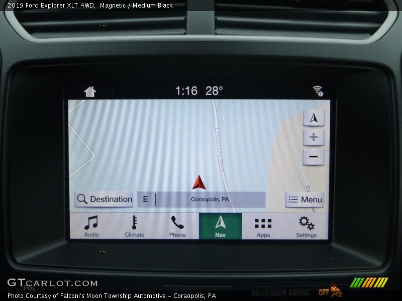 Magnetic / Medium Black 2019 Ford Explorer XLT 4WD