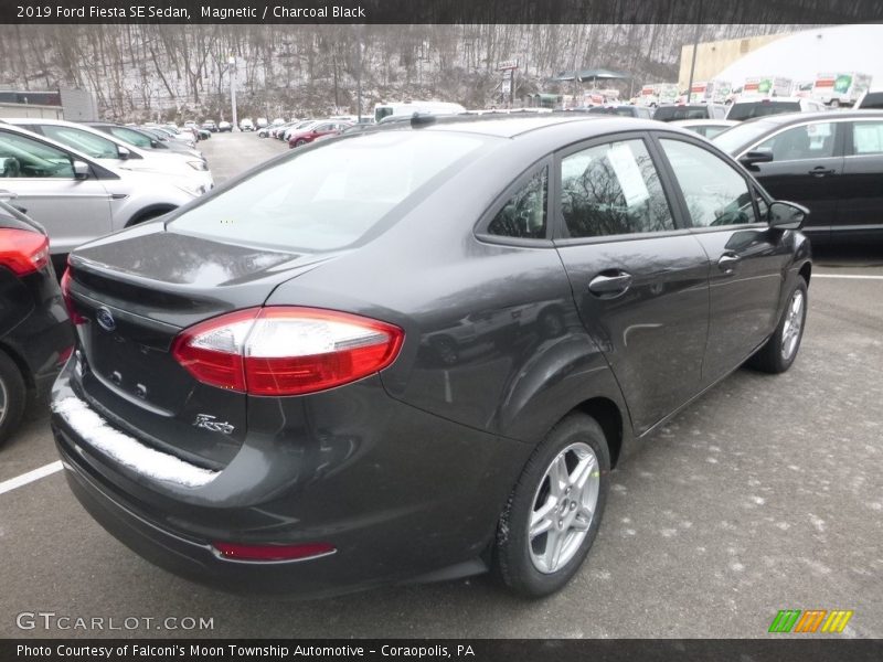 Magnetic / Charcoal Black 2019 Ford Fiesta SE Sedan