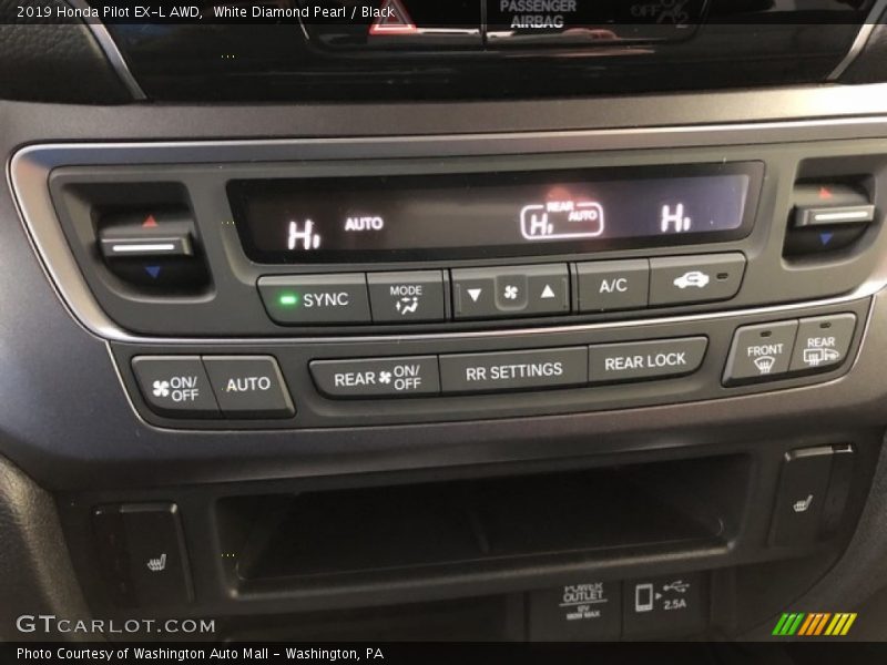 White Diamond Pearl / Black 2019 Honda Pilot EX-L AWD