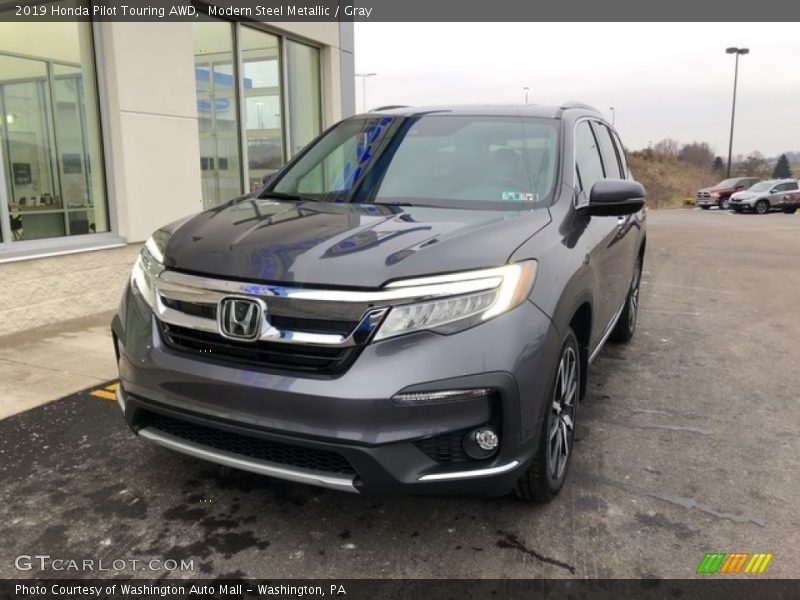 Modern Steel Metallic / Gray 2019 Honda Pilot Touring AWD