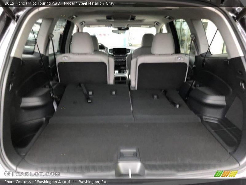 Modern Steel Metallic / Gray 2019 Honda Pilot Touring AWD