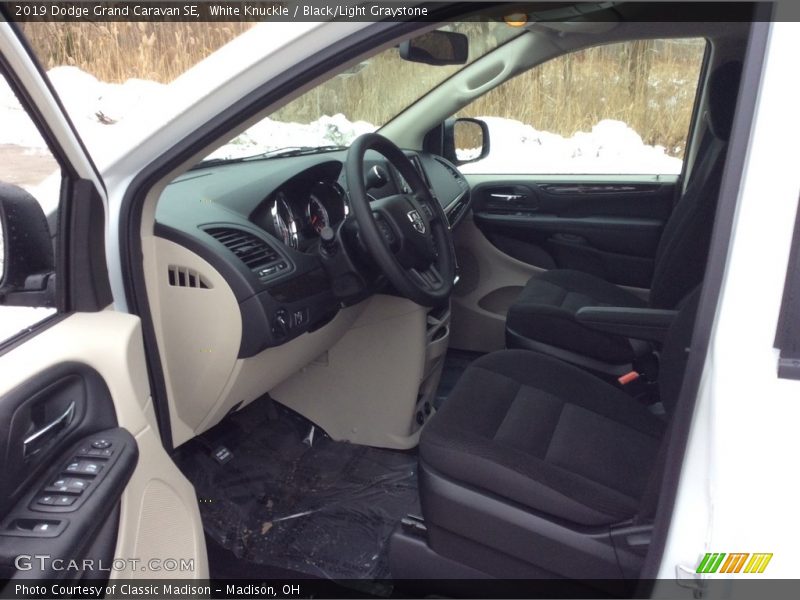 White Knuckle / Black/Light Graystone 2019 Dodge Grand Caravan SE