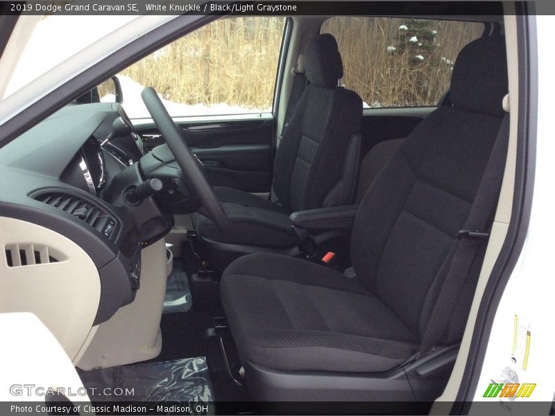 White Knuckle / Black/Light Graystone 2019 Dodge Grand Caravan SE