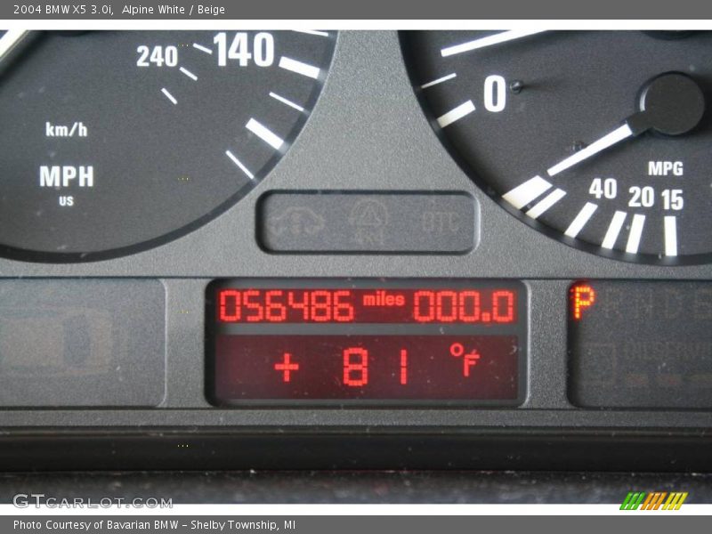 Alpine White / Beige 2004 BMW X5 3.0i