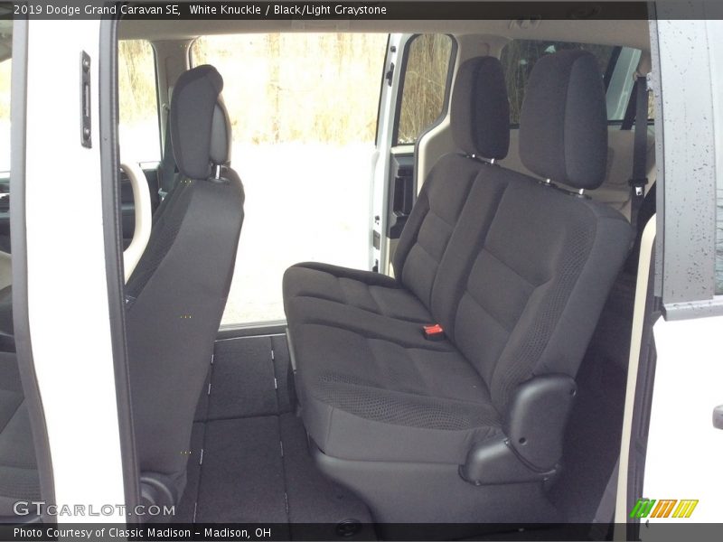 White Knuckle / Black/Light Graystone 2019 Dodge Grand Caravan SE