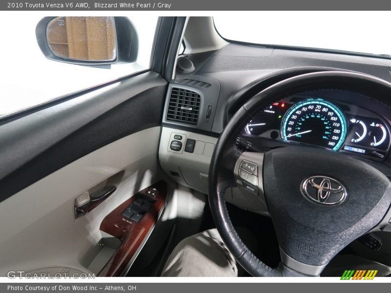 Blizzard White Pearl / Gray 2010 Toyota Venza V6 AWD