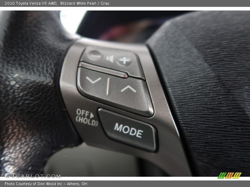 Blizzard White Pearl / Gray 2010 Toyota Venza V6 AWD