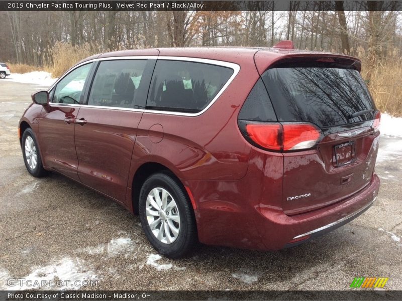 Velvet Red Pearl / Black/Alloy 2019 Chrysler Pacifica Touring Plus