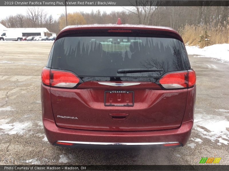 Velvet Red Pearl / Black/Alloy 2019 Chrysler Pacifica Touring Plus