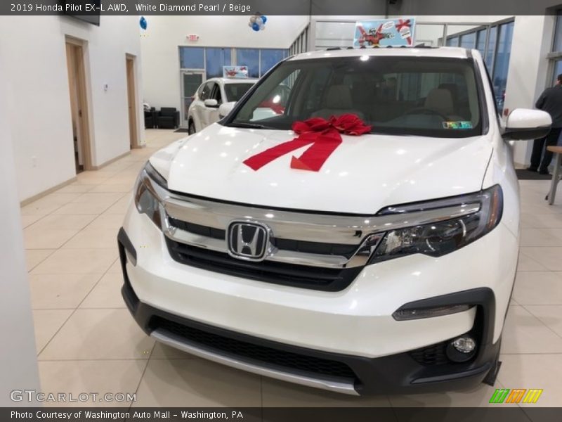 White Diamond Pearl / Beige 2019 Honda Pilot EX-L AWD