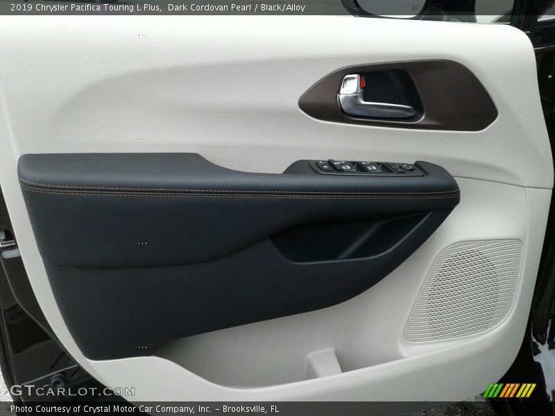 Dark Cordovan Pearl / Black/Alloy 2019 Chrysler Pacifica Touring L Plus