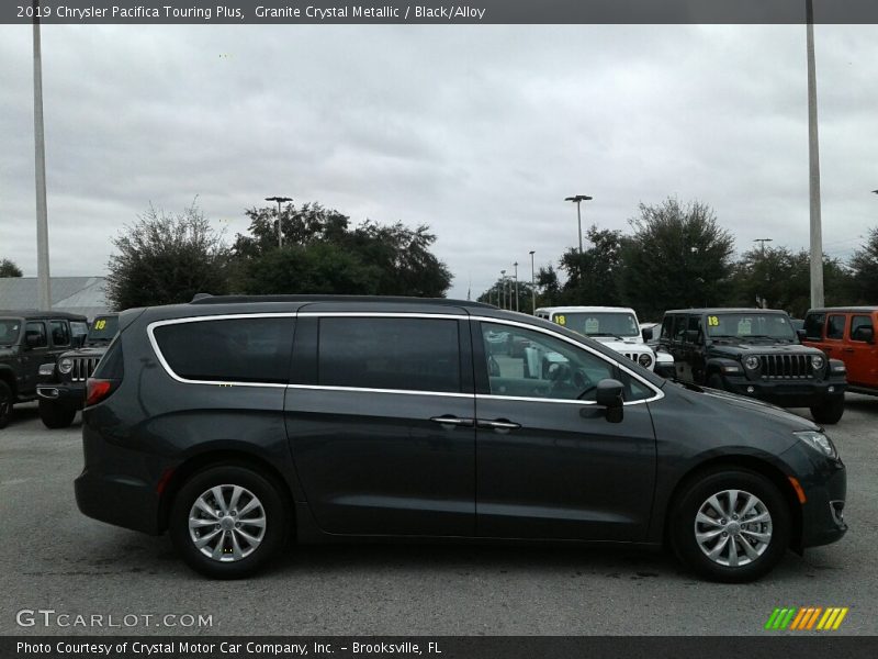 Granite Crystal Metallic / Black/Alloy 2019 Chrysler Pacifica Touring Plus