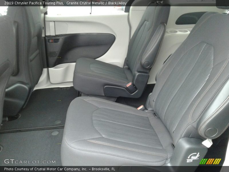 Granite Crystal Metallic / Black/Alloy 2019 Chrysler Pacifica Touring Plus