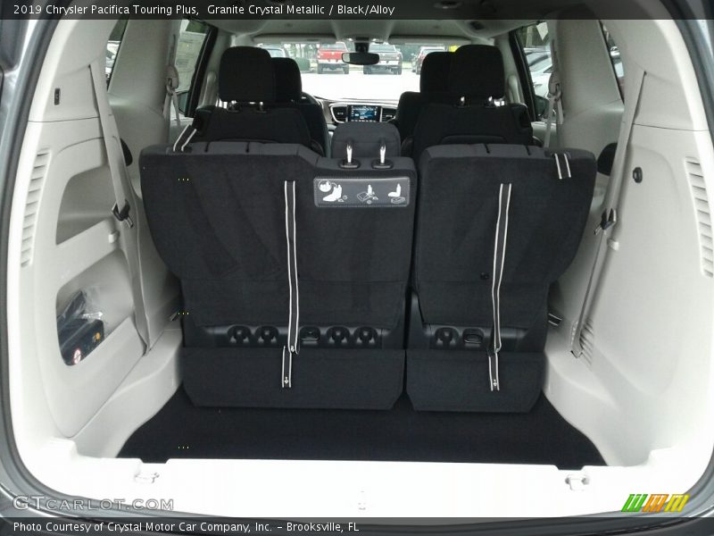 Granite Crystal Metallic / Black/Alloy 2019 Chrysler Pacifica Touring Plus