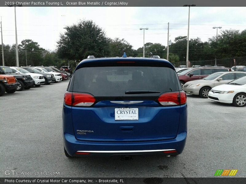 Ocean Blue Metallic / Cognac/Alloy 2019 Chrysler Pacifica Touring L