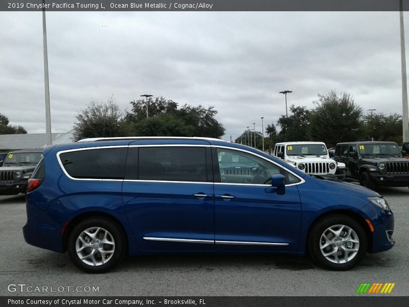 Ocean Blue Metallic / Cognac/Alloy 2019 Chrysler Pacifica Touring L
