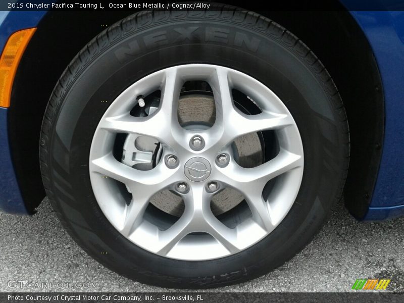 Ocean Blue Metallic / Cognac/Alloy 2019 Chrysler Pacifica Touring L