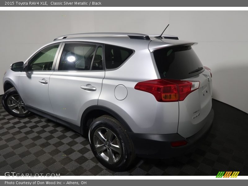Classic Silver Metallic / Black 2015 Toyota RAV4 XLE