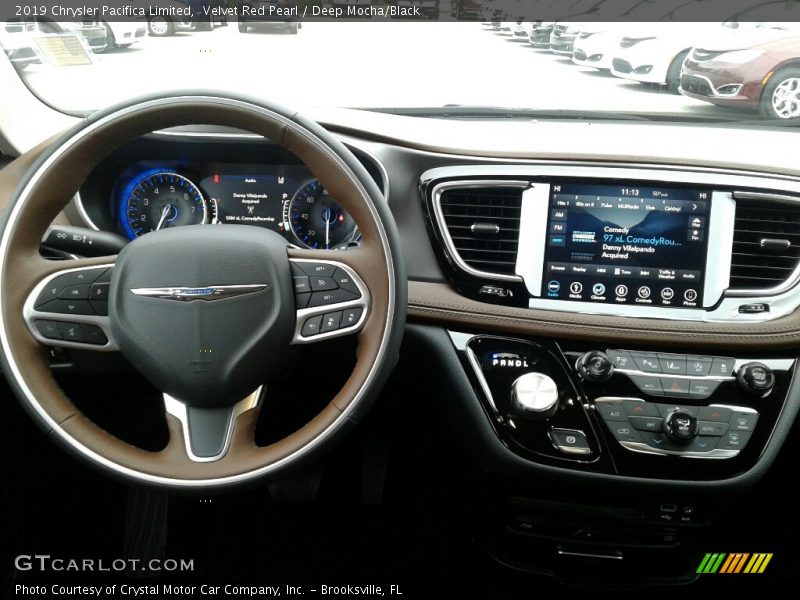 Velvet Red Pearl / Deep Mocha/Black 2019 Chrysler Pacifica Limited