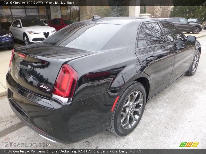 Gloss Black / Black 2016 Chrysler 300 S AWD