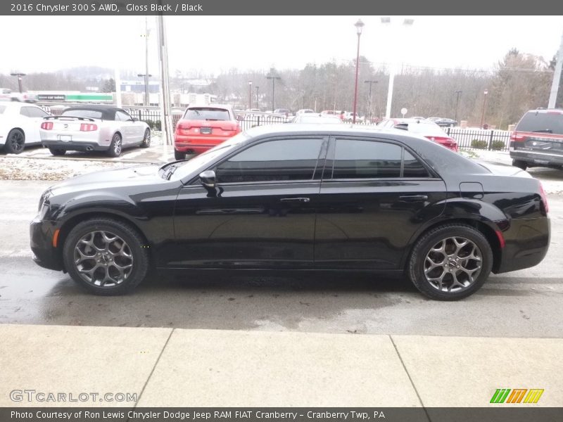 Gloss Black / Black 2016 Chrysler 300 S AWD