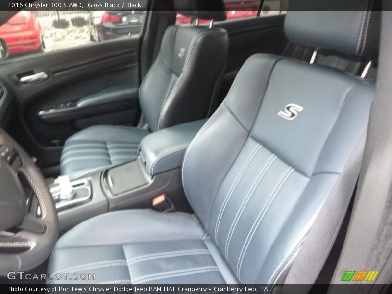 Gloss Black / Black 2016 Chrysler 300 S AWD