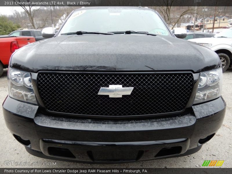 Black / Ebony 2013 Chevrolet Avalanche LTZ 4x4