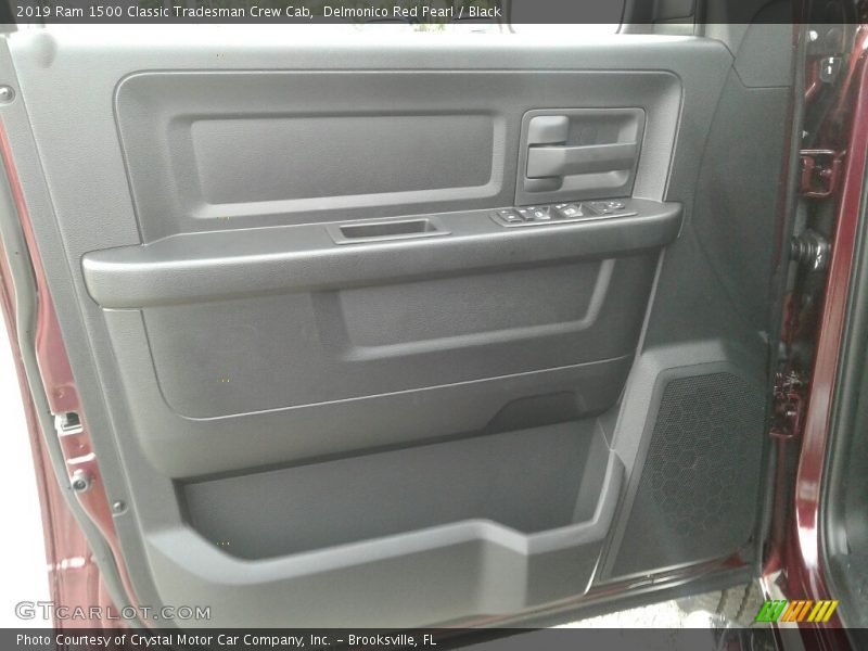 Delmonico Red Pearl / Black 2019 Ram 1500 Classic Tradesman Crew Cab