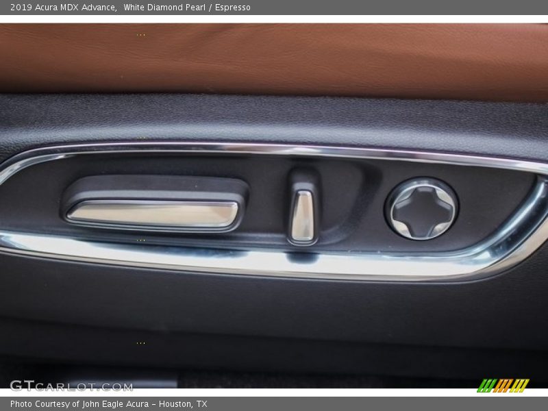 White Diamond Pearl / Espresso 2019 Acura MDX Advance