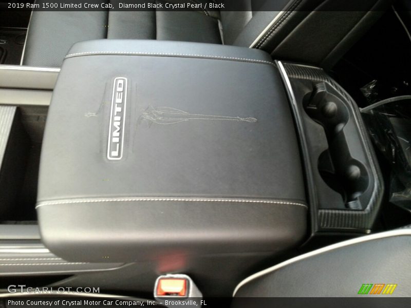 Diamond Black Crystal Pearl / Black 2019 Ram 1500 Limited Crew Cab
