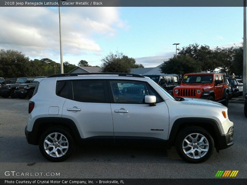 Glacier Metallic / Black 2018 Jeep Renegade Latitude