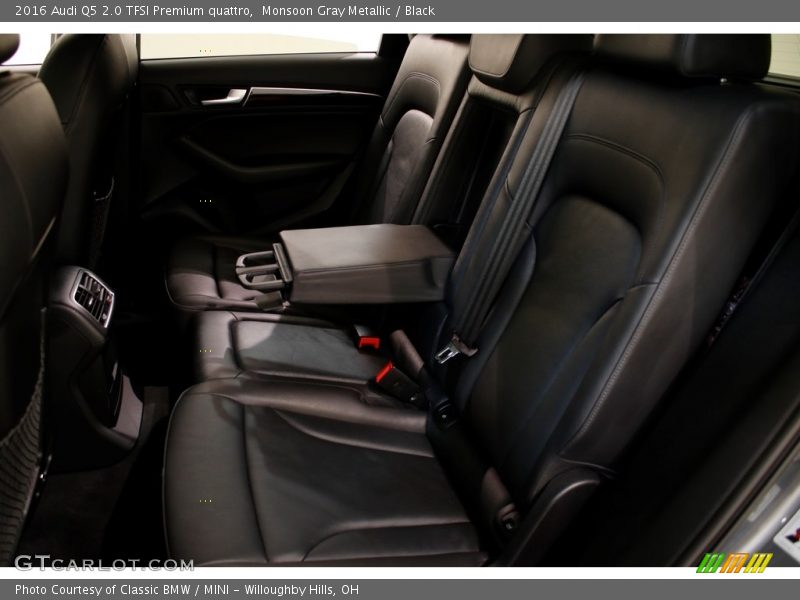 Monsoon Gray Metallic / Black 2016 Audi Q5 2.0 TFSI Premium quattro