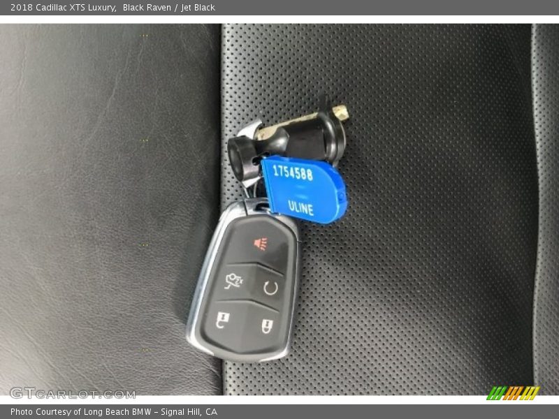 Black Raven / Jet Black 2018 Cadillac XTS Luxury
