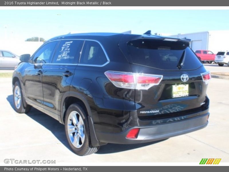 Midnight Black Metallic / Black 2016 Toyota Highlander Limited