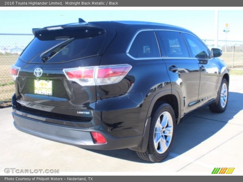 Midnight Black Metallic / Black 2016 Toyota Highlander Limited