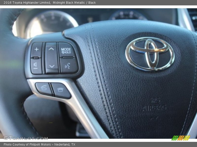 Midnight Black Metallic / Black 2016 Toyota Highlander Limited