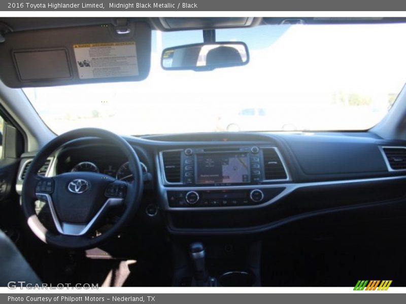 Midnight Black Metallic / Black 2016 Toyota Highlander Limited