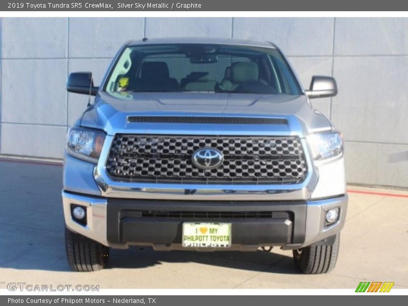 Silver Sky Metallic / Graphite 2019 Toyota Tundra SR5 CrewMax