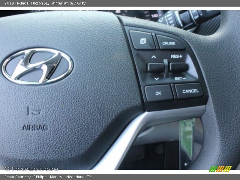 Winter White / Gray 2019 Hyundai Tucson SE
