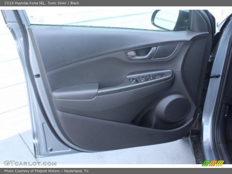 Sonic Silver / Black 2019 Hyundai Kona SEL