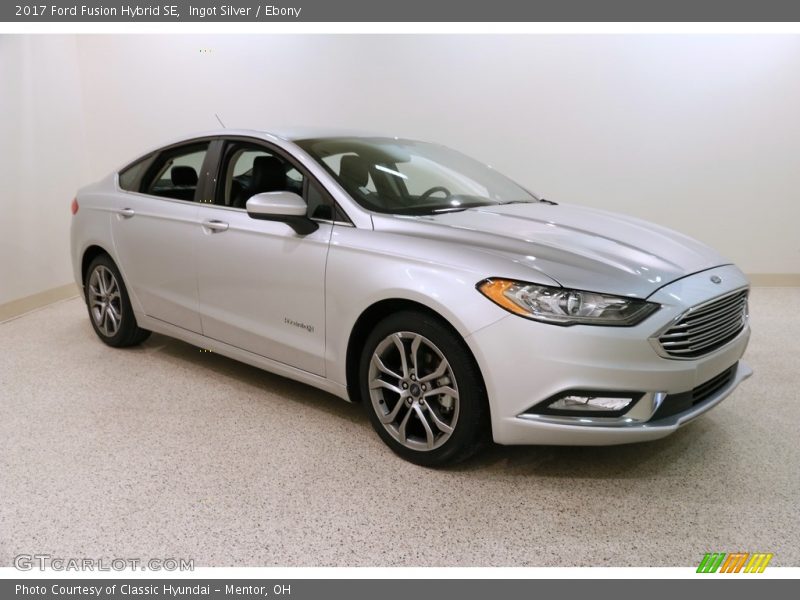 Ingot Silver / Ebony 2017 Ford Fusion Hybrid SE