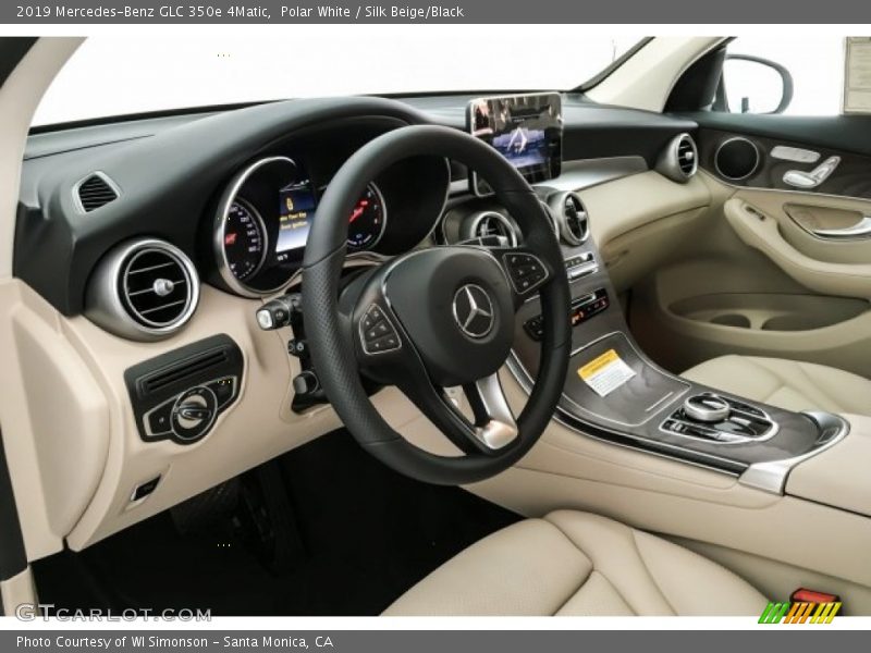 Front Seat of 2019 GLC 350e 4Matic