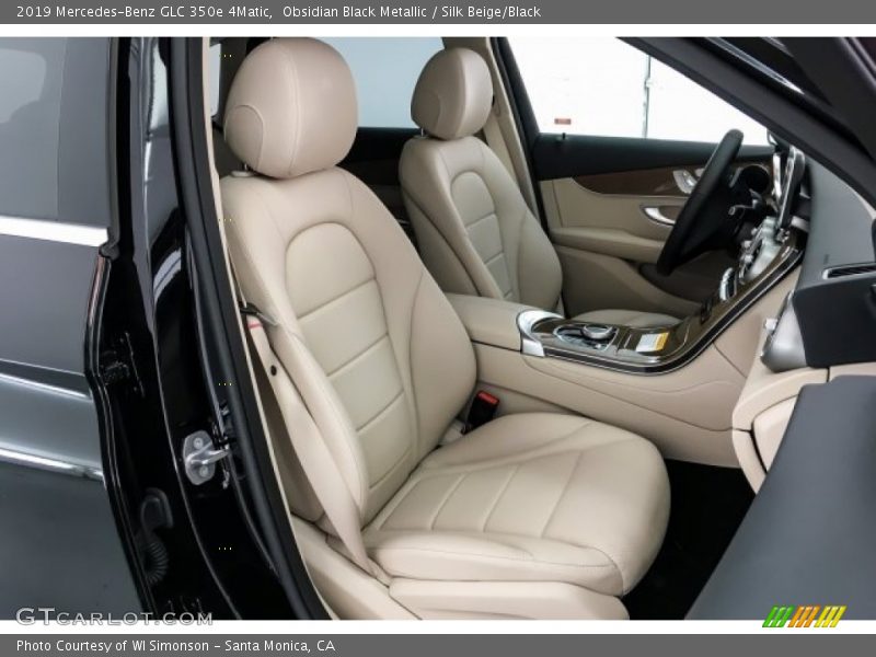 Front Seat of 2019 GLC 350e 4Matic