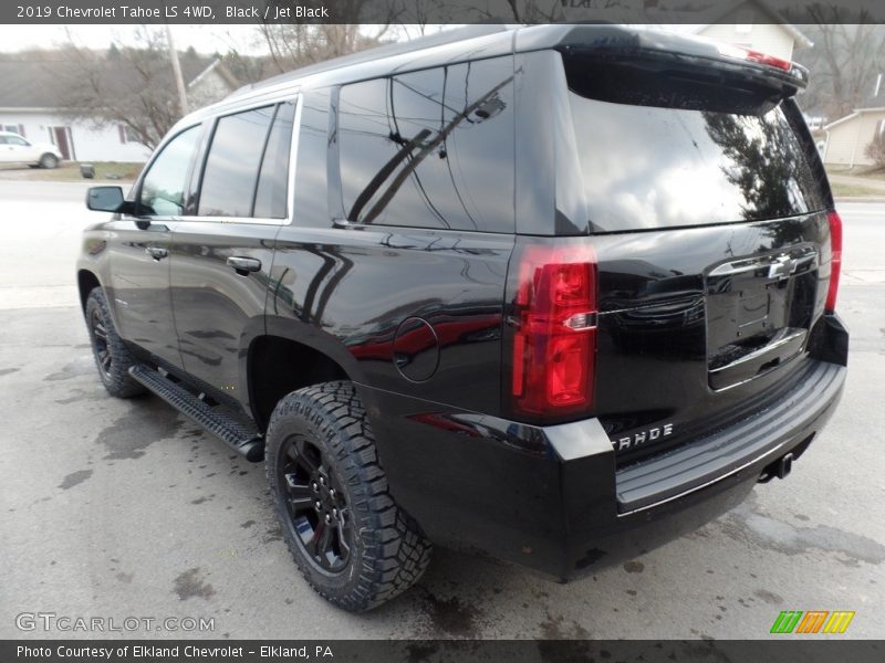 Black / Jet Black 2019 Chevrolet Tahoe LS 4WD