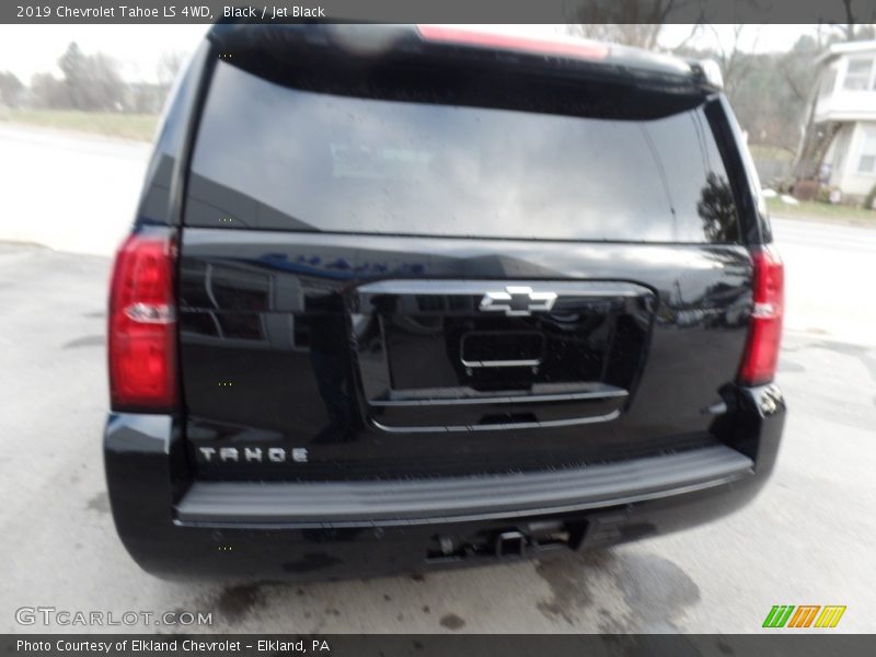 Black / Jet Black 2019 Chevrolet Tahoe LS 4WD