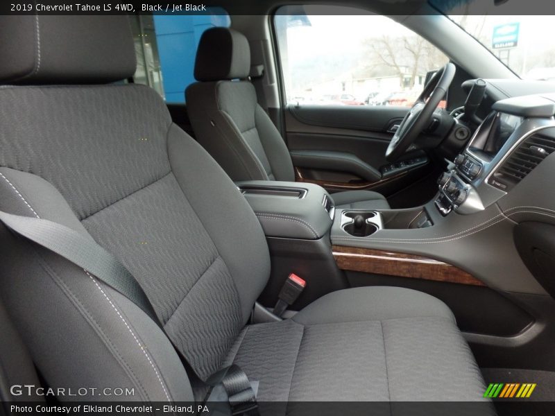 Black / Jet Black 2019 Chevrolet Tahoe LS 4WD